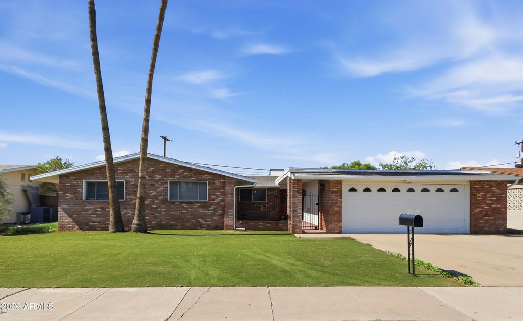 1108 E 9th Place, Casa Grande
