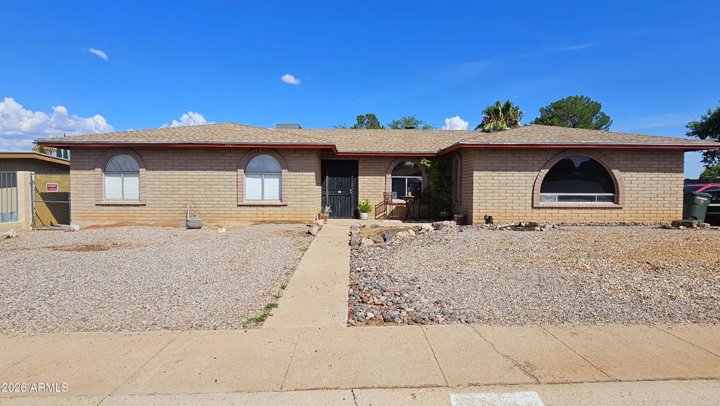 1645 Plaza Ayala, Sierra Vista