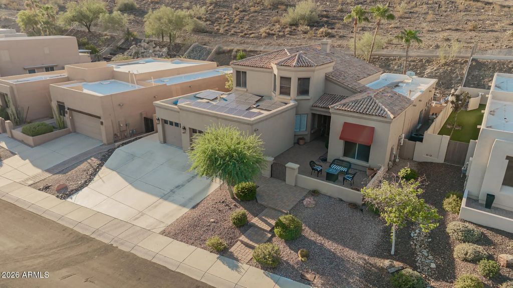 6022 W Robin Lane, Glendale