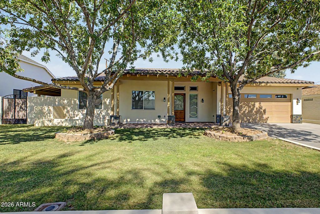 3443 N 51st Street, Phoenix