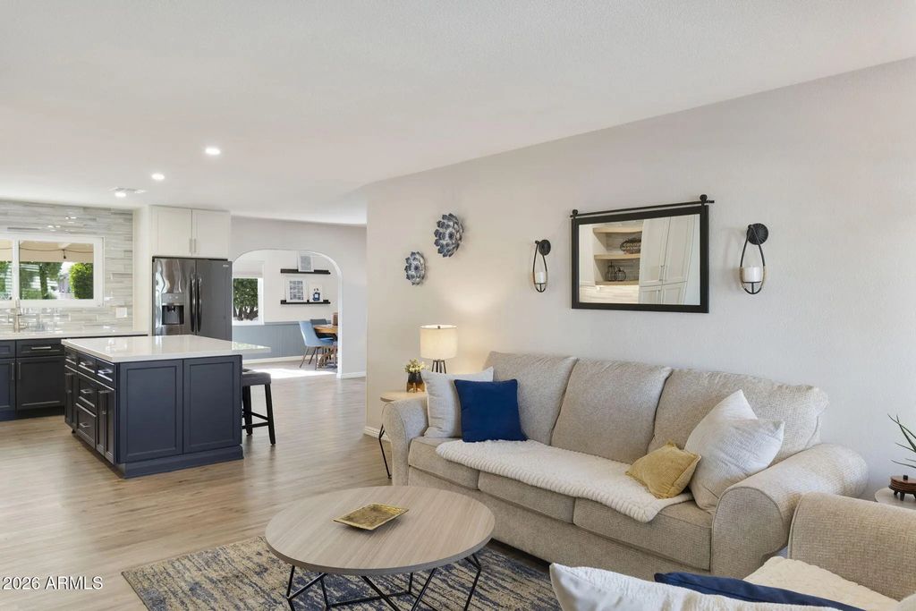 1027 S 79th Way, Mesa