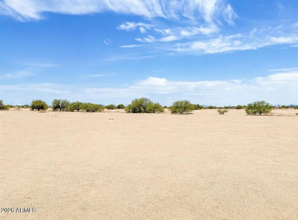 2735 W Zapotec Avenue (unit 2), Eloy