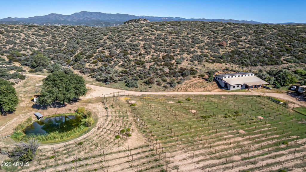 1320 S Grisby Road, Skull Valley