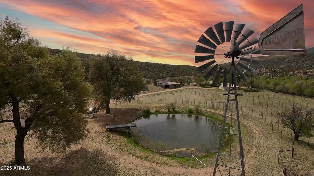 1320 S Grisby Road, Skull Valley