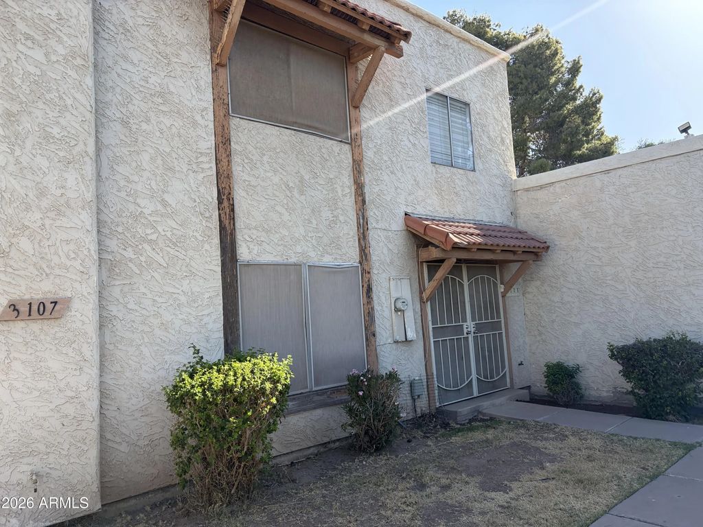 3105 W Loma Lane, Phoenix
