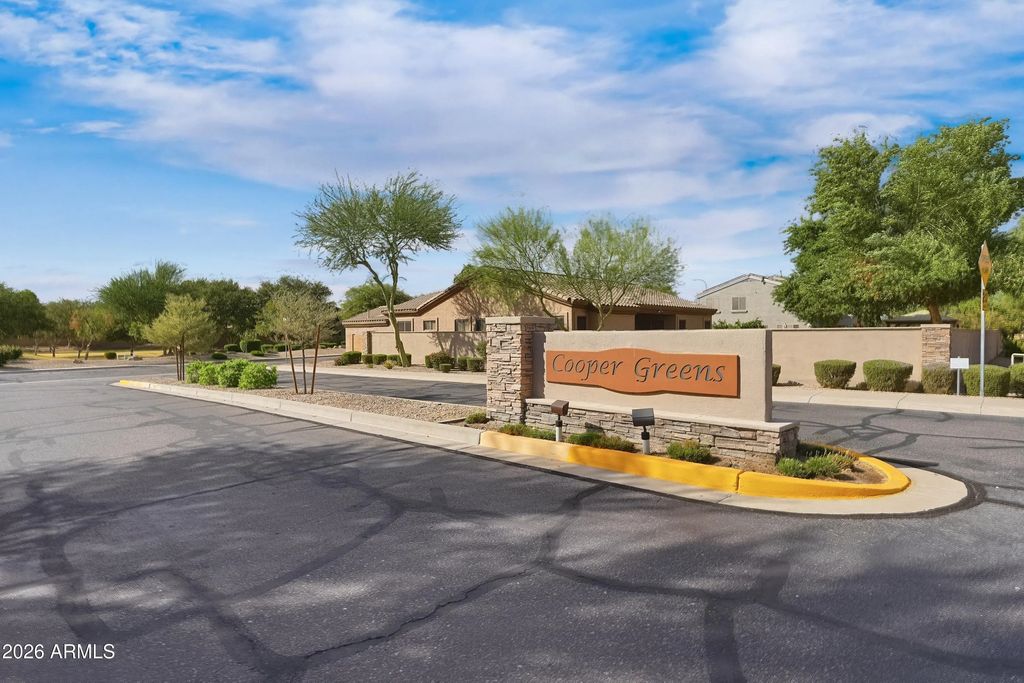 1832 E Jade Place, Chandler