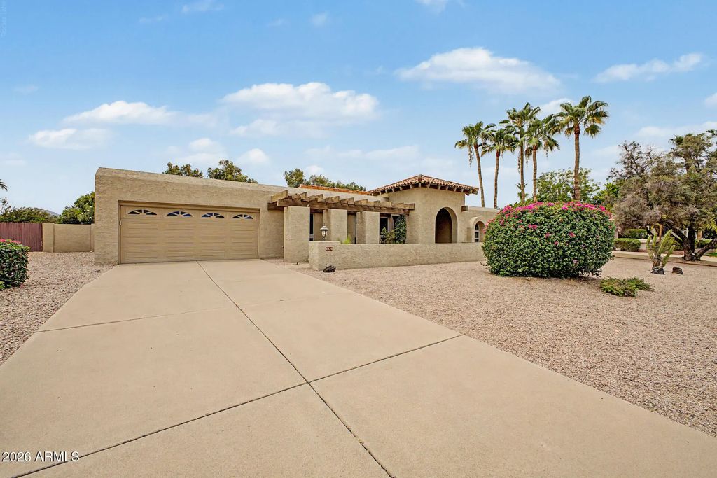 8430 N 80th Place, Scottsdale