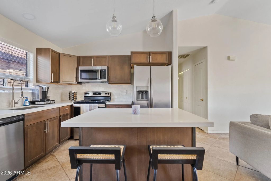 10901 W Lewis Avenue, Avondale
