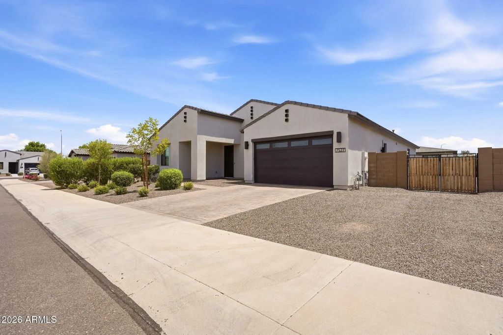 7527 N 84th Avenue, Glendale