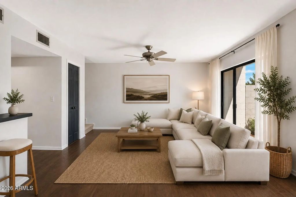821 E Redondo Drive, Tempe