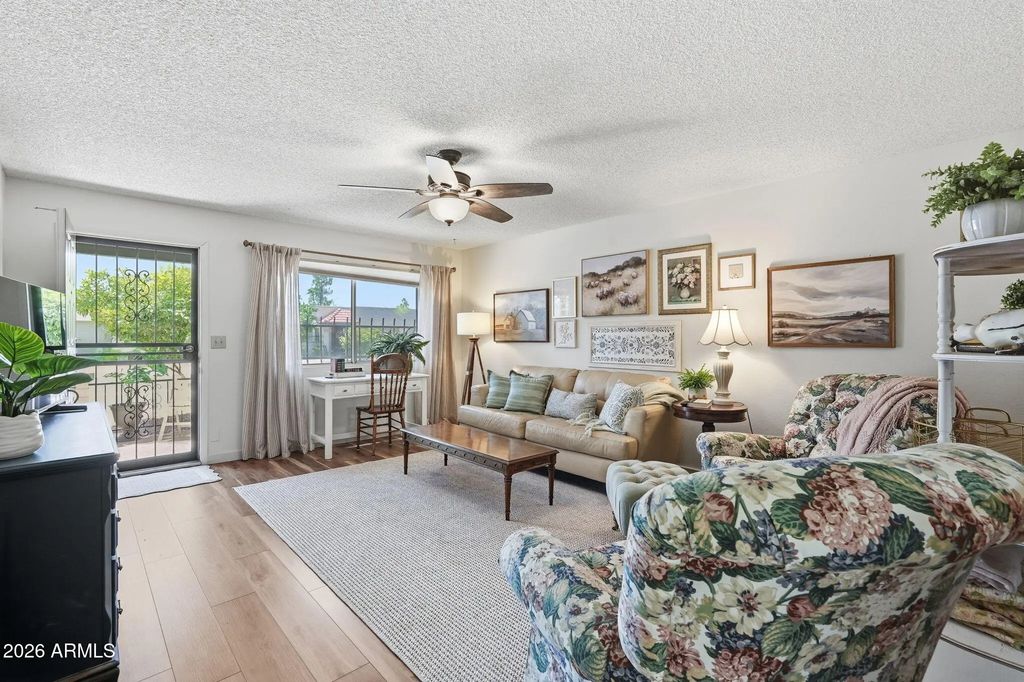 4328 E Capri Avenue (unit 162), Mesa