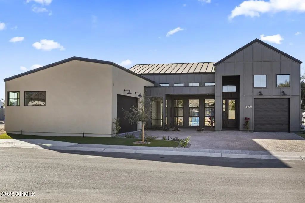 8425 S 10th Lane (unit 1), Phoenix