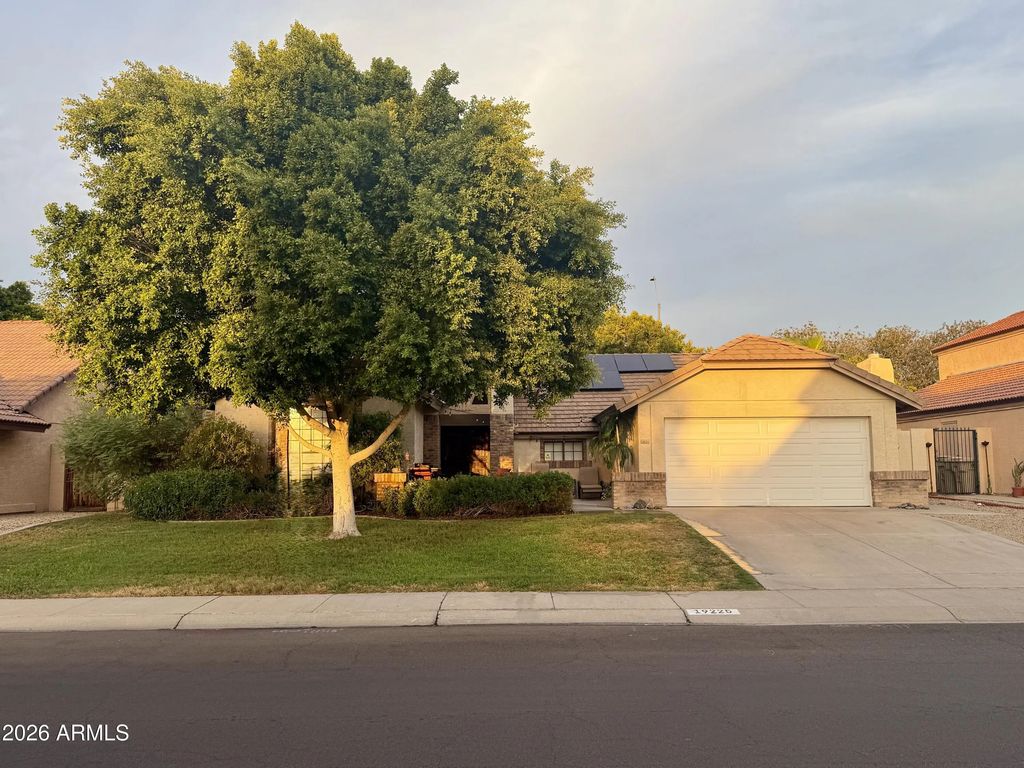 19225 N 67th Drive, Glendale