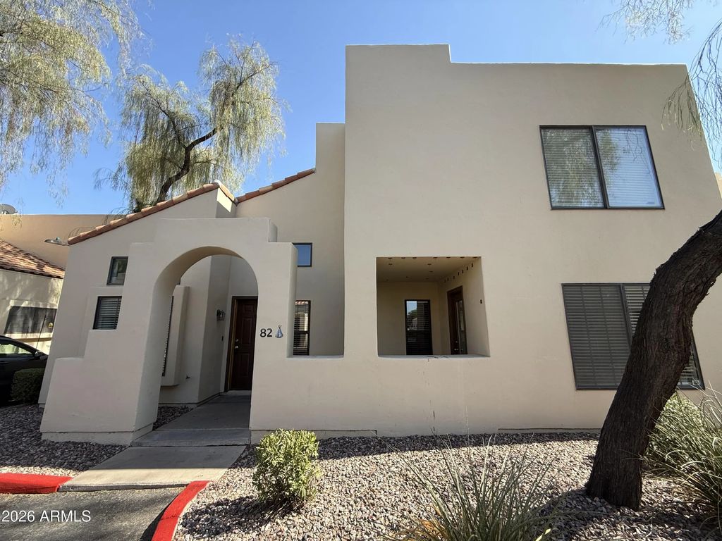 5665 W Galveston Street (unit 82), Chandler