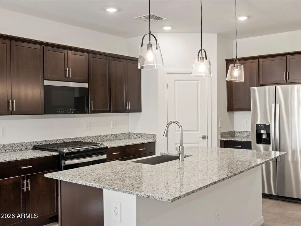37088 W Olivo Street, Maricopa