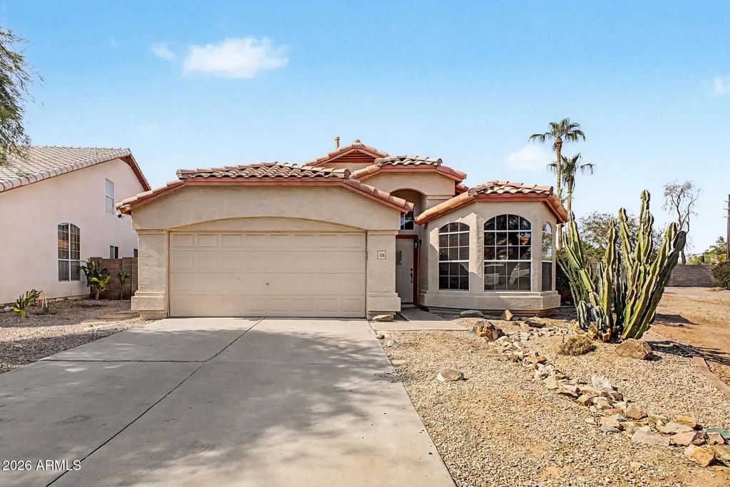 1566 E Cheyenne Street, Gilbert
