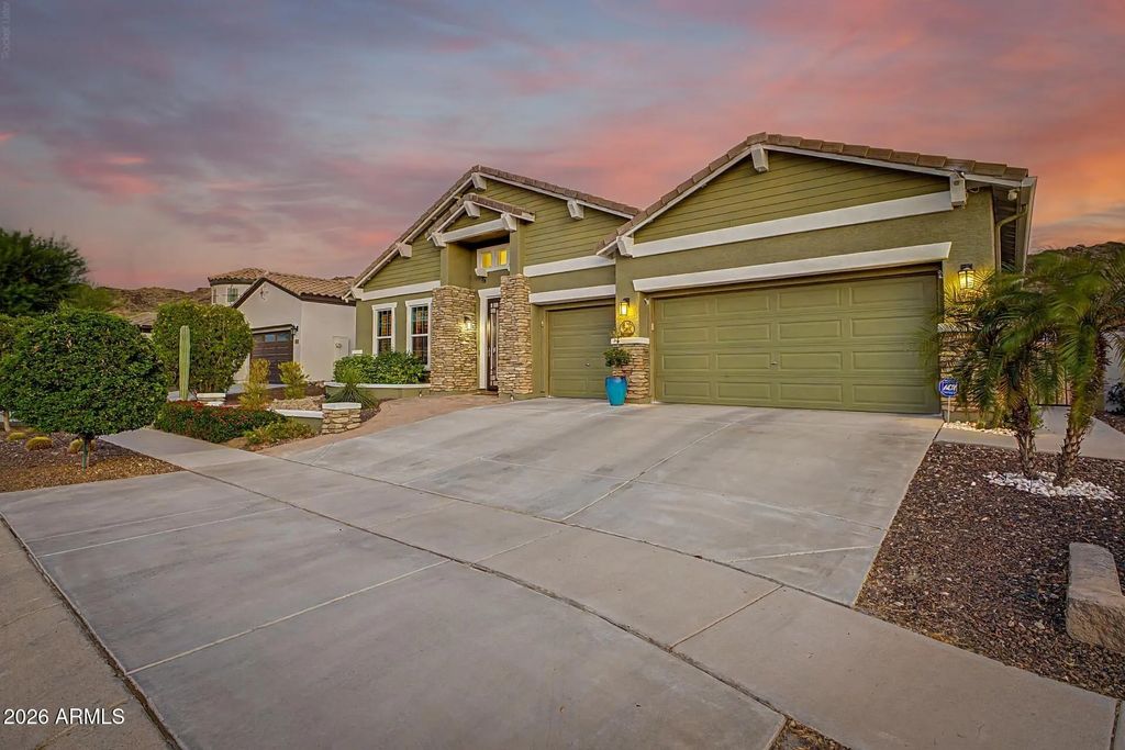 521 E Mineral Road, Phoenix