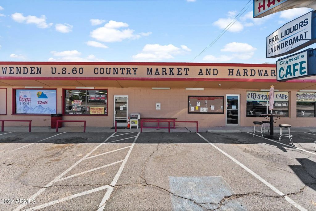 70932 Highway 60, Wenden