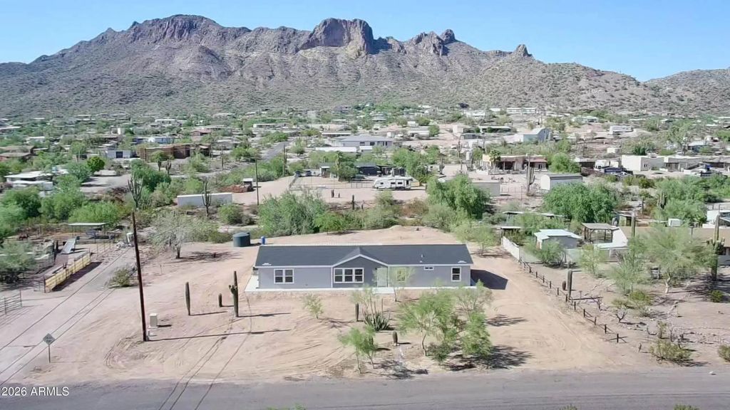 1170 W Frontier Street, Apache Junction