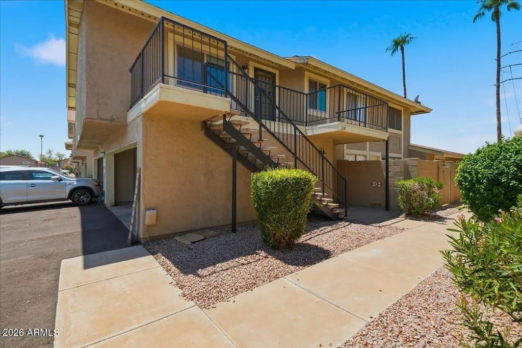 1241 N Granite Reef Road, Scottsdale