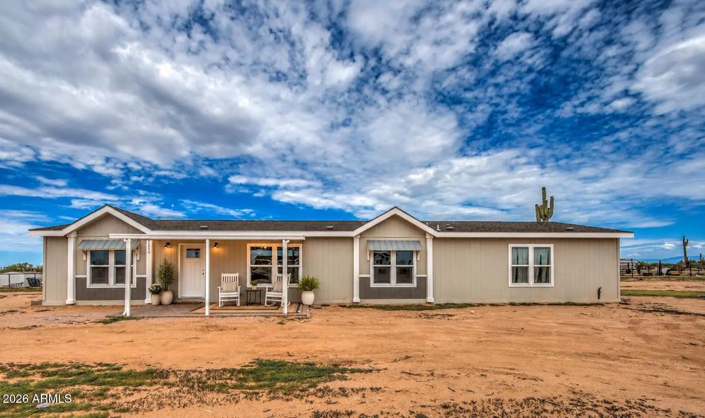 22640 E Darlene Drive, Florence
