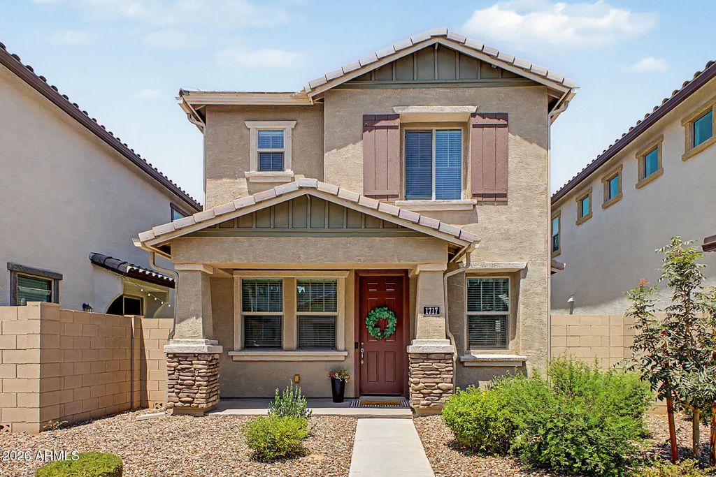 1717 S 82nd Place, Mesa