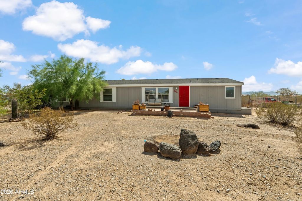 15831 W Remuda Drive, Surprise