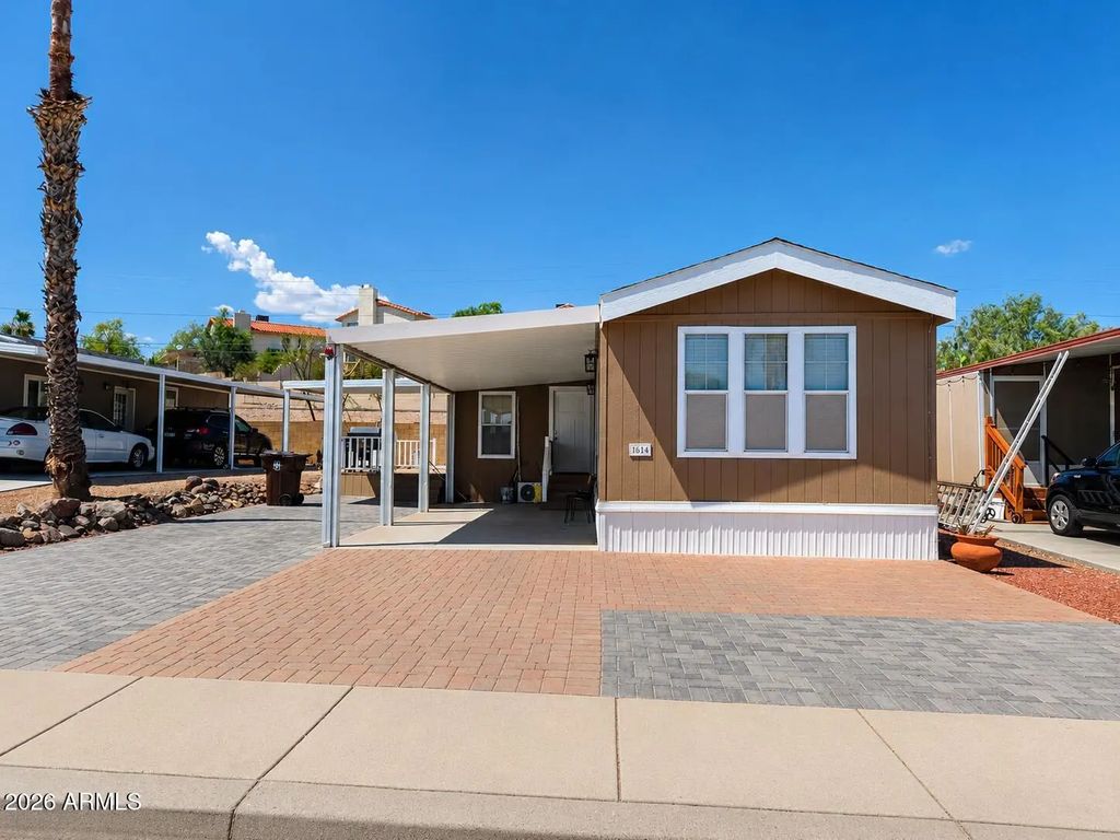 1614 E Villa Rita Drive, Phoenix