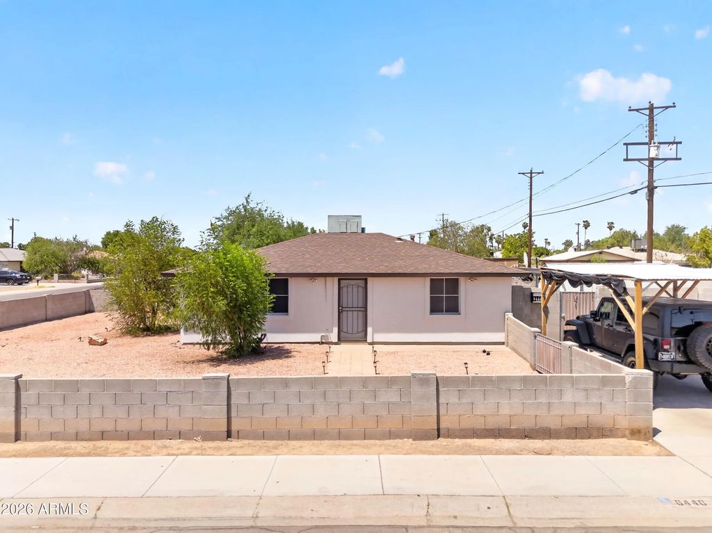6446 W Piccadilly Road, Phoenix