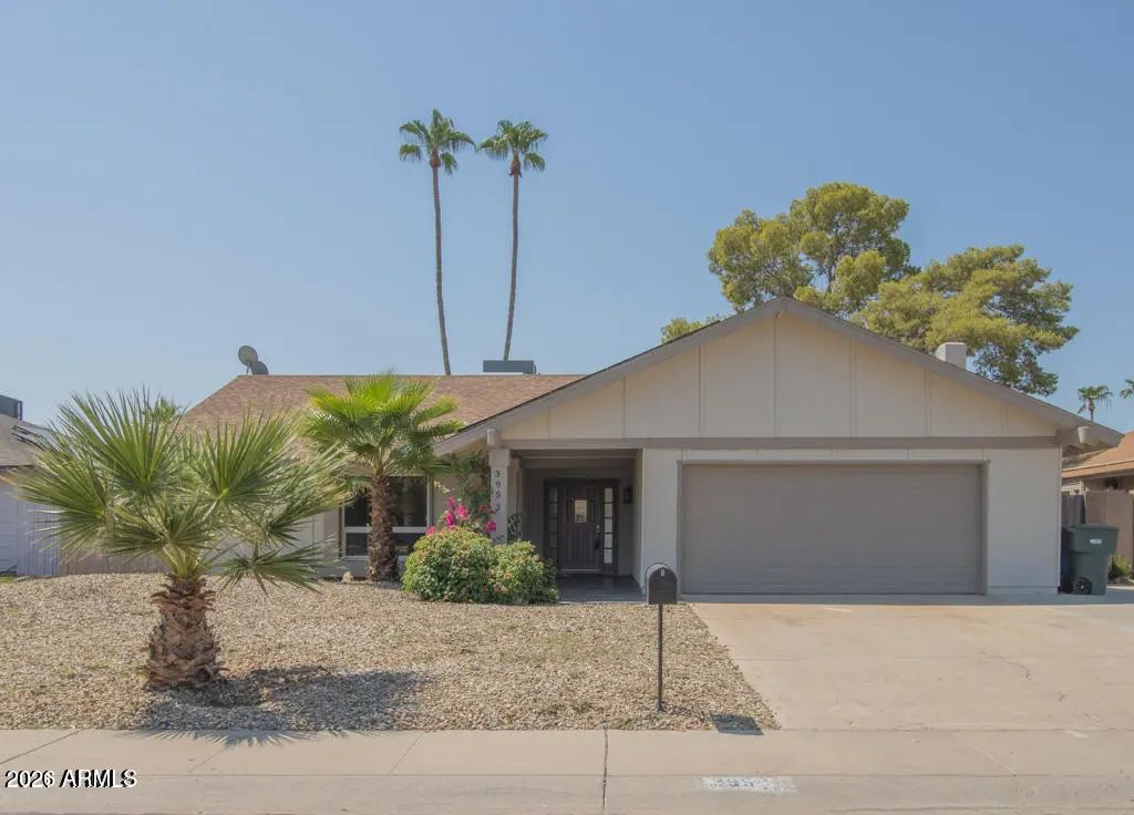 3953 W Glenaire Drive, Phoenix