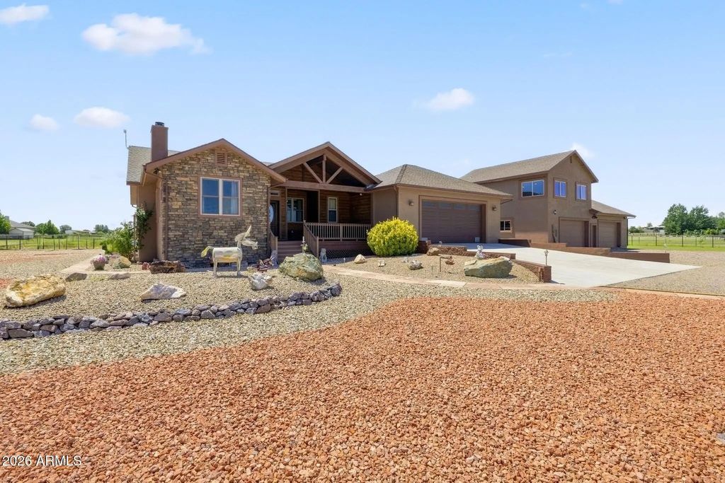 7555 E Sparrow Hawk Road, Prescott Valley