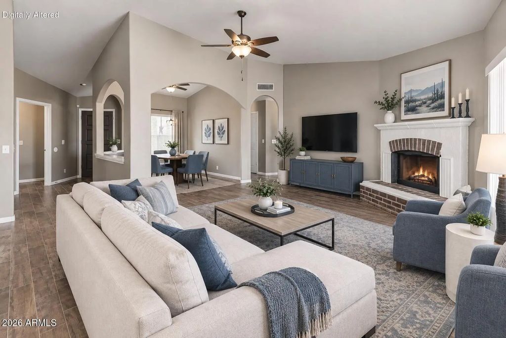 10243 W Reade Avenue, Glendale