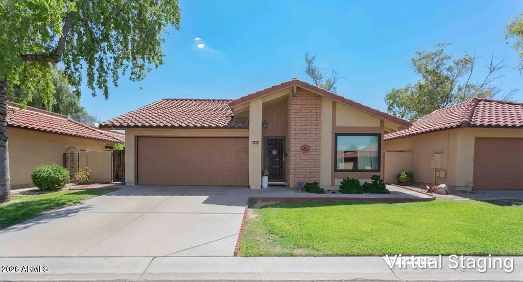 12326 S Shoshoni Drive, Phoenix