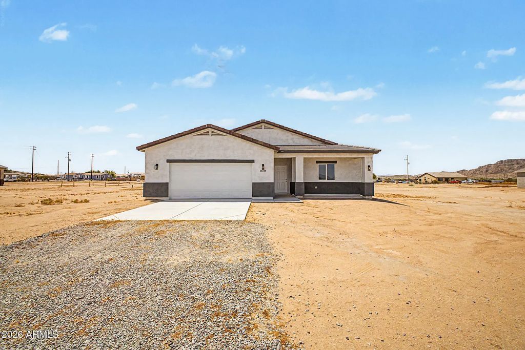 20419 W Mountain Sage Drive, Buckeye