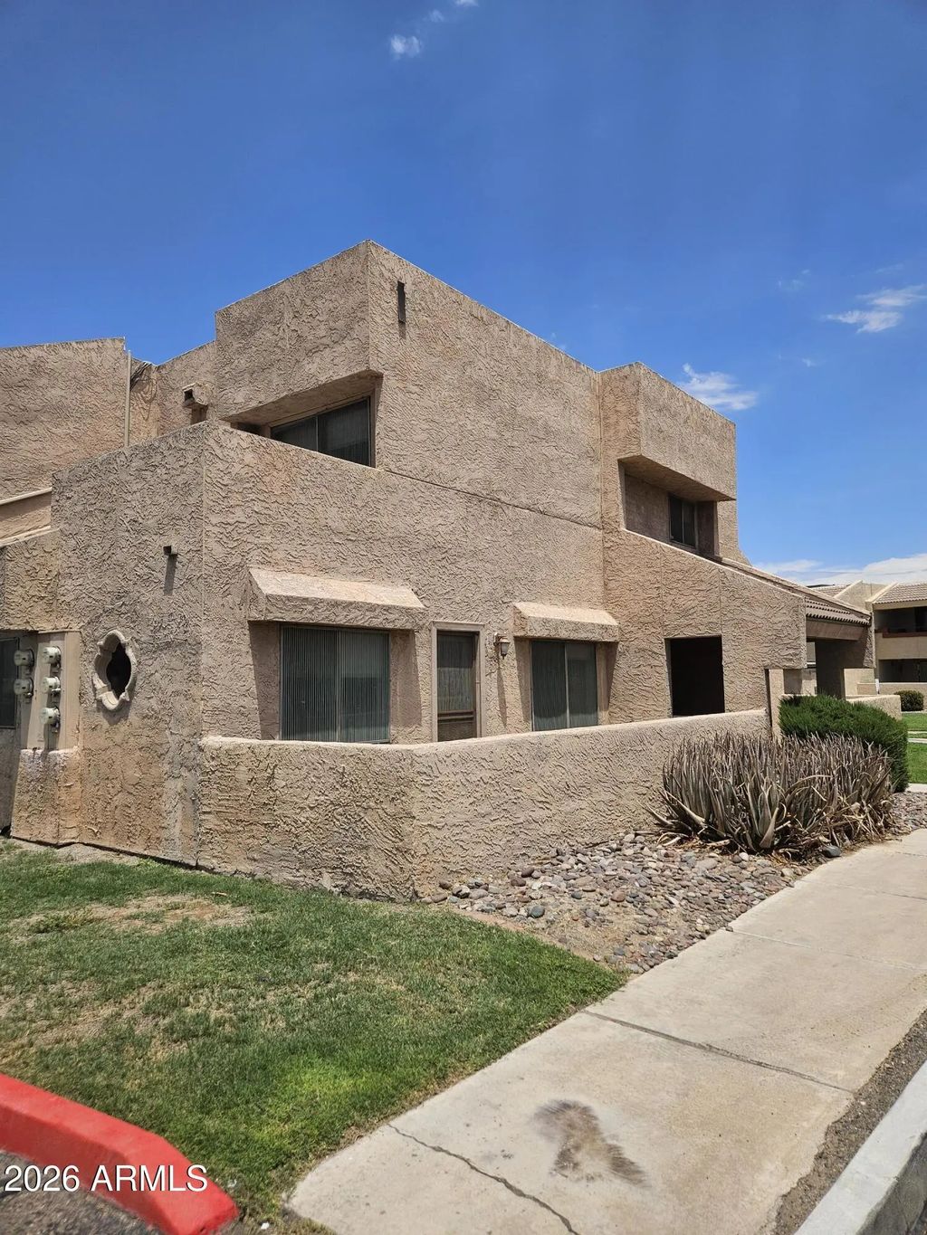 10828 N Biltmore Drive (unit 118), Phoenix