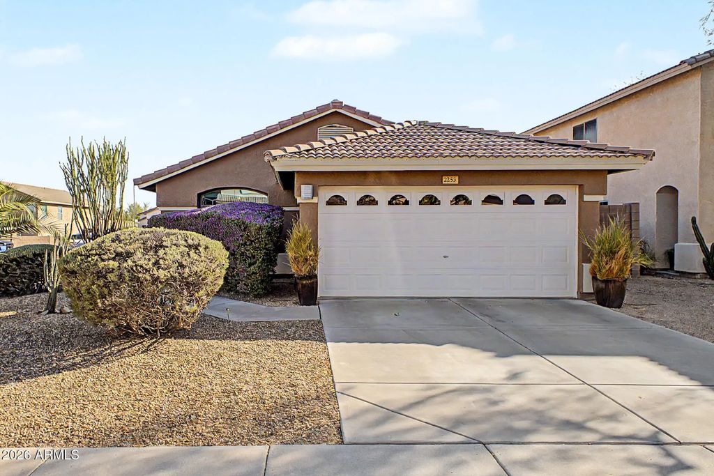 2253 E Heston Drive, Phoenix