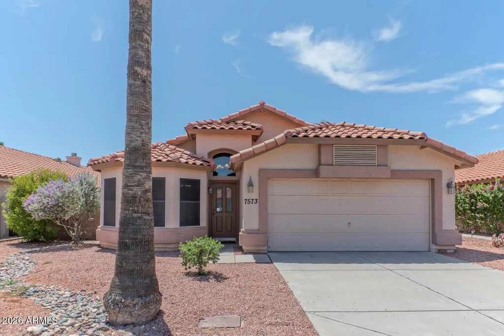 7573 W Kerry Lane, Glendale