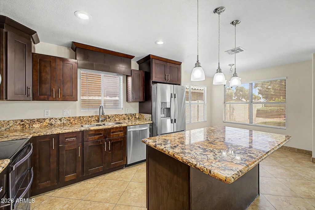 1161 W Myrna Lane, Tempe