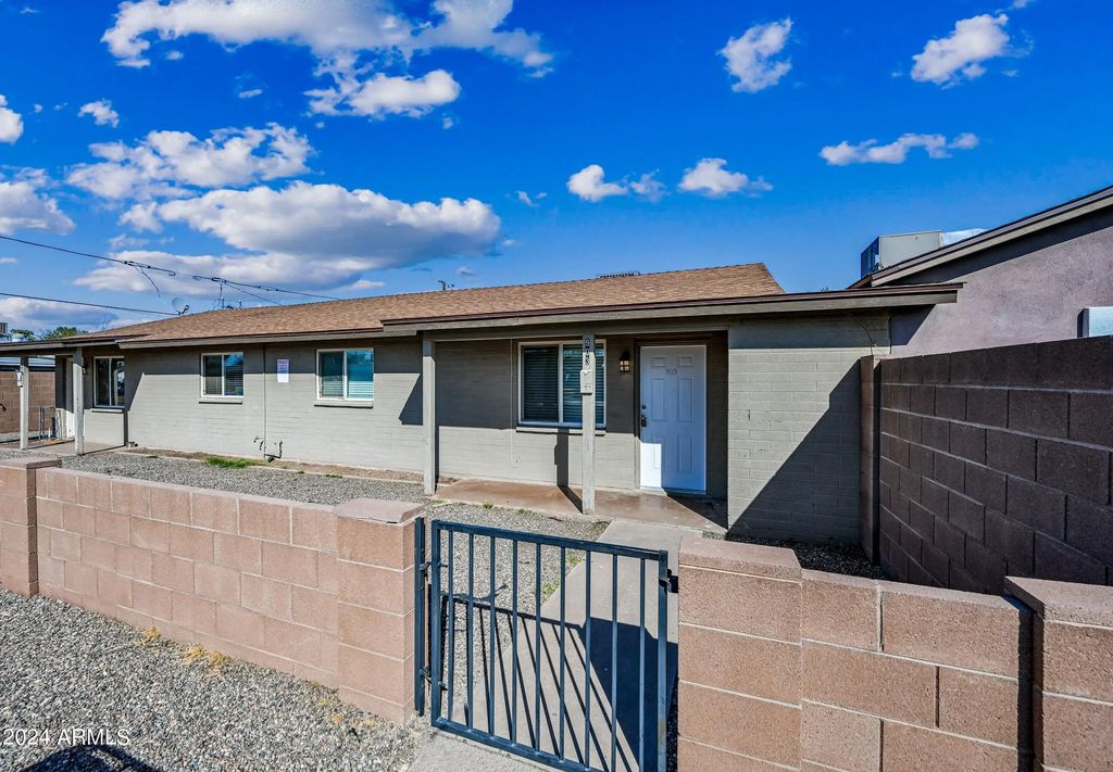 903 N 22nd Place, Phoenix