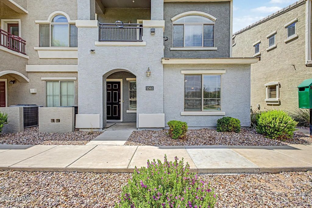 2402 E 5th Street (unit 1561), Tempe