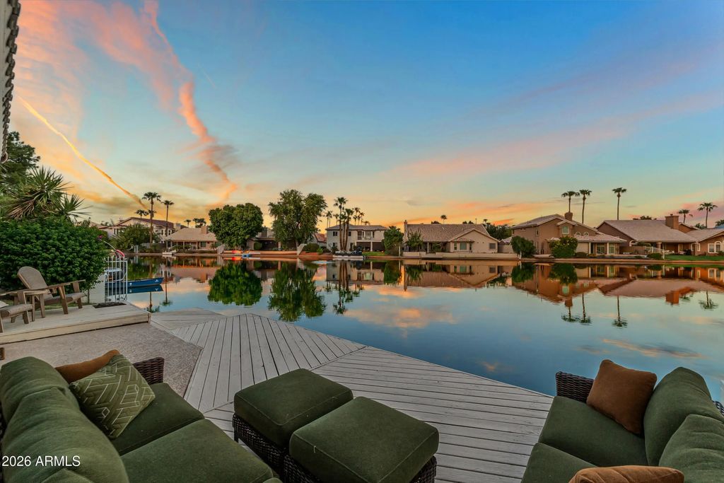 521 S Marina Drive, Gilbert