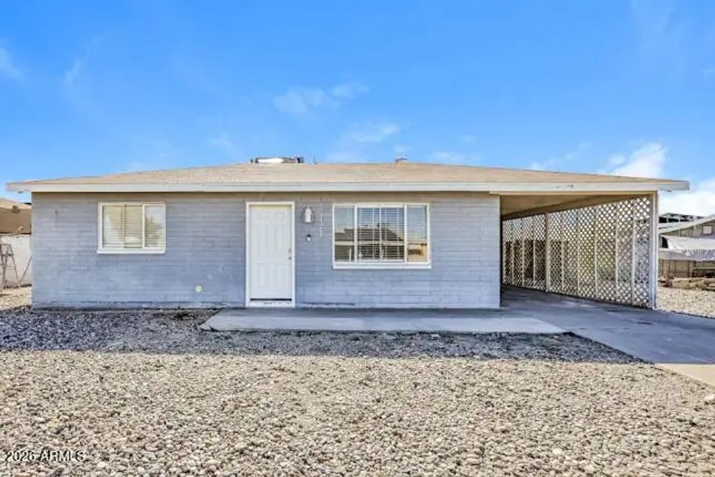 11207 W Oregon Avenue, Youngtown