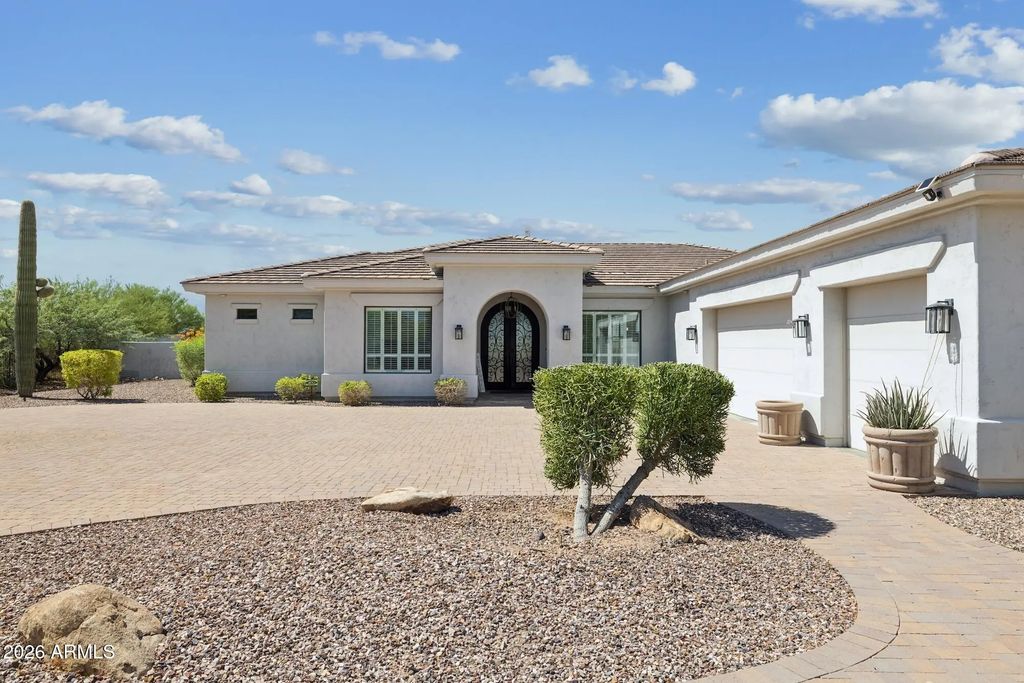 5847 E Quail Track Drive, Scottsdale