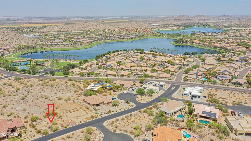 18236 W Santa Alberta Lane (unit 30), Goodyear