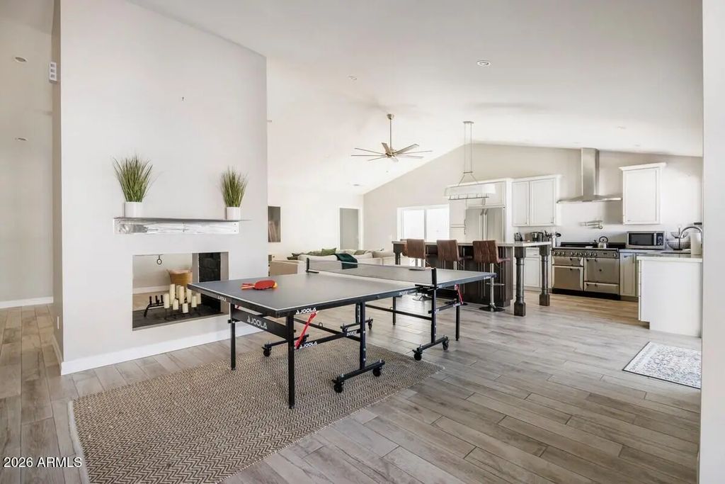3037 E Clarendon Avenue, Phoenix