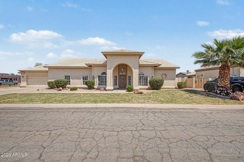 1210 E Clearview Drive, Casa Grande