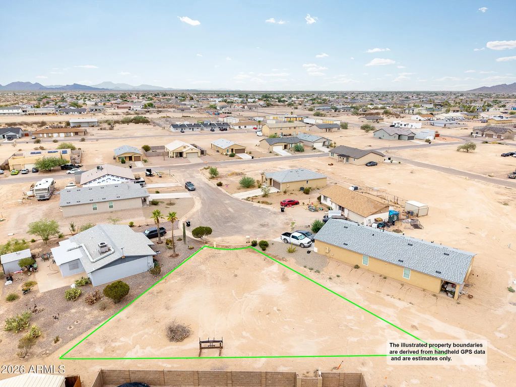 9341 W Collis Place (unit 32), Arizona City