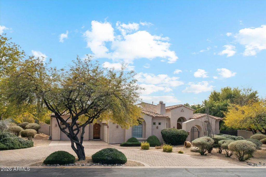 8451 E High Point Drive, Scottsdale