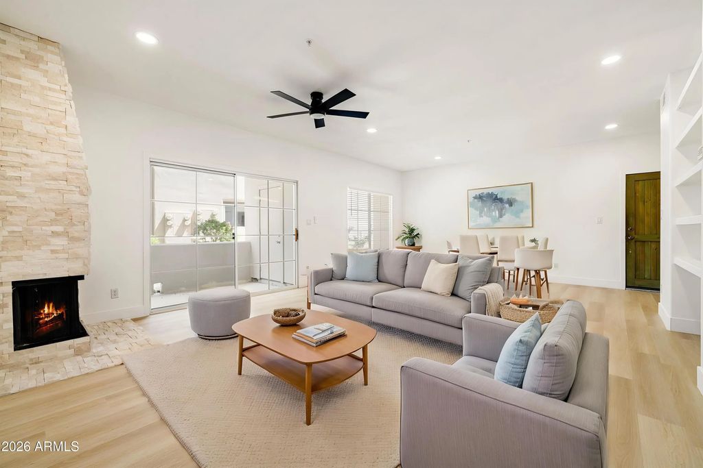 11333 N 92nd Street (unit 1038), Scottsdale