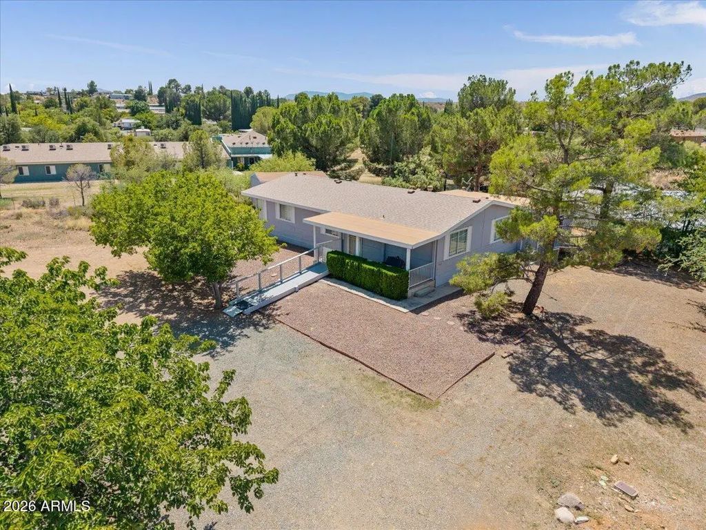 17201 E Peach Tree Road, Mayer